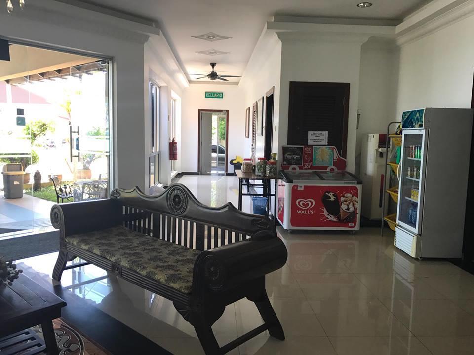 Teluk Lipat Seaview Inn Dungun Εξωτερικό φωτογραφία