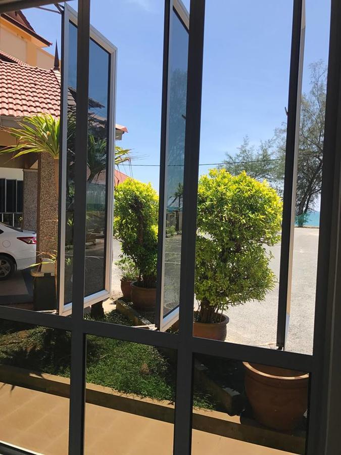 Teluk Lipat Seaview Inn Dungun Εξωτερικό φωτογραφία