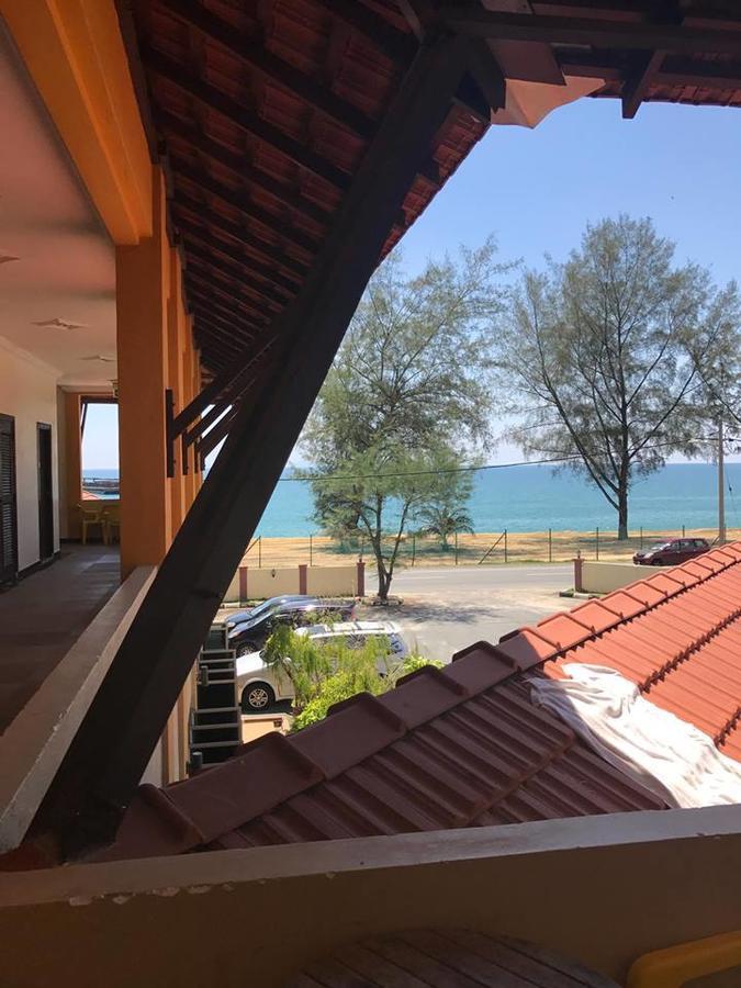 Teluk Lipat Seaview Inn Dungun Εξωτερικό φωτογραφία