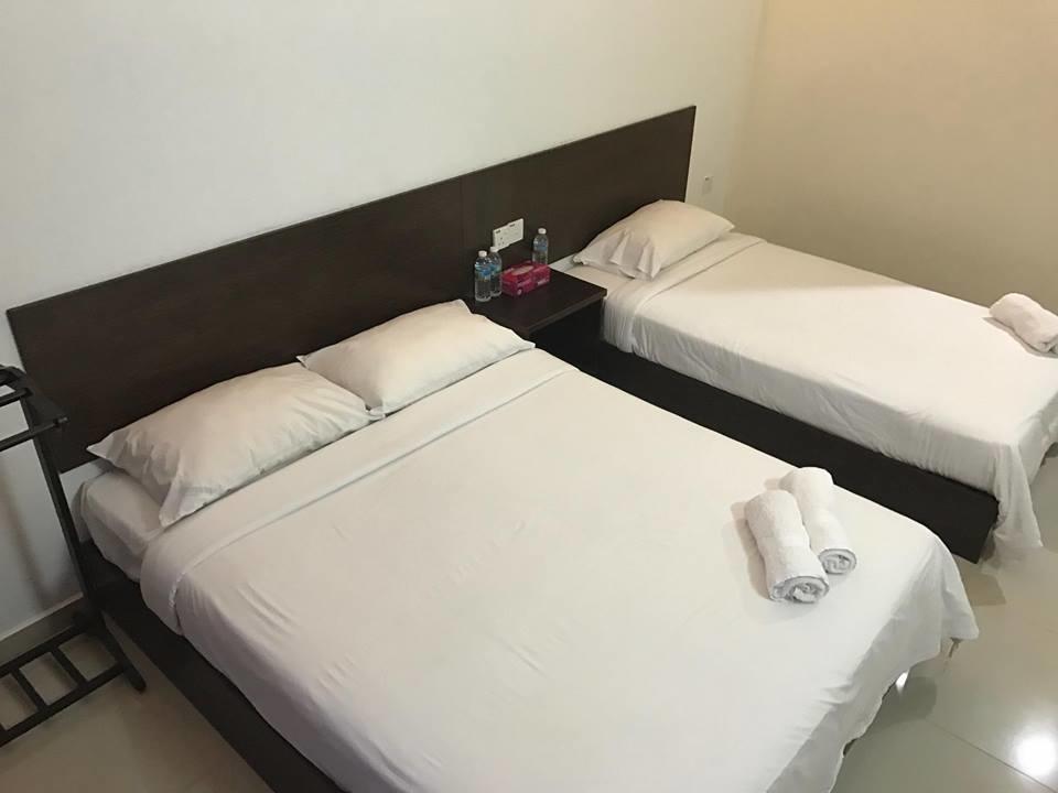Teluk Lipat Seaview Inn Dungun Εξωτερικό φωτογραφία